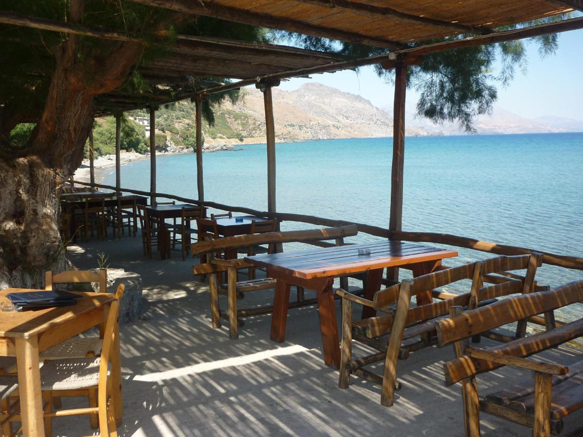 Nikos & Anna Rooms Rodakino Exterior foto